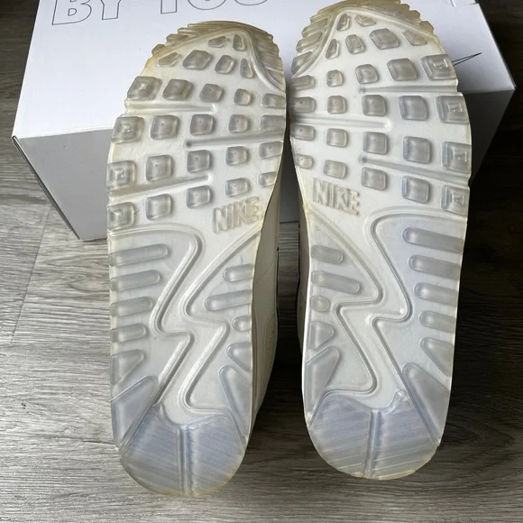Nike ID White/Sail and Midnight Navy Blue Air Max 90 Sneakers (US 10.5M) - Picture 6 of 8
